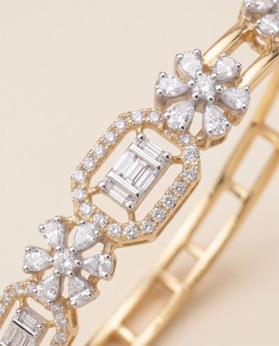 Aurelia Diamond Bangles · Yellow Gold · Diamond Jewellery — Ashok Jewels, Jodhpur view 3