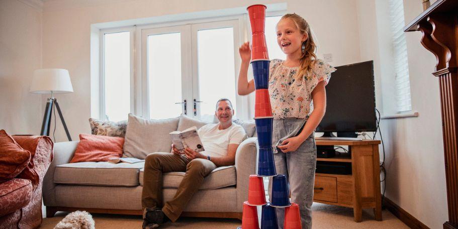 playing cup stack game