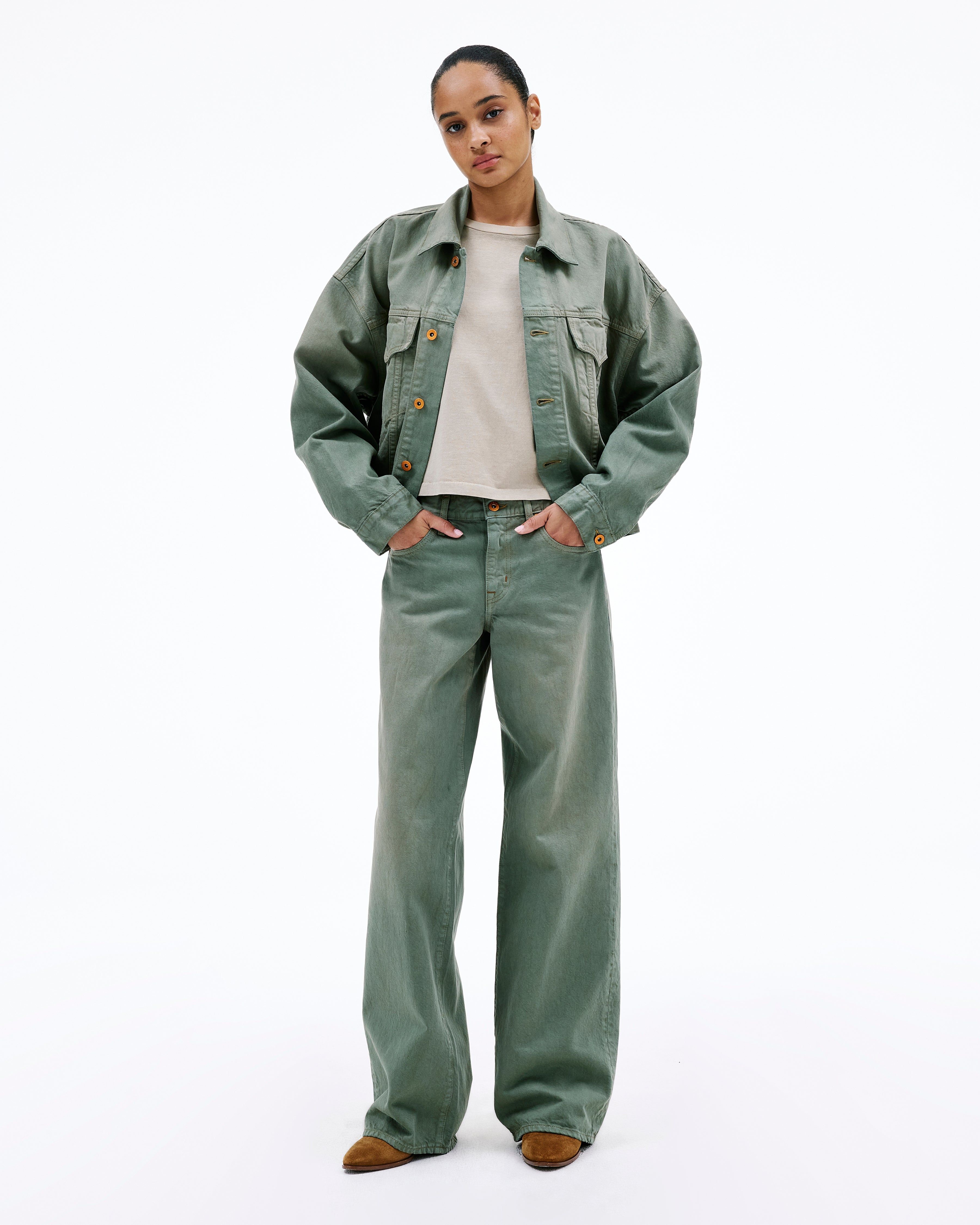 アパルトモン SLVRLAKE シルバーレイク フレアデニム グレー 27 アパルトモン SLVRLAKE シルバーレイク フレアデニム グレー 27