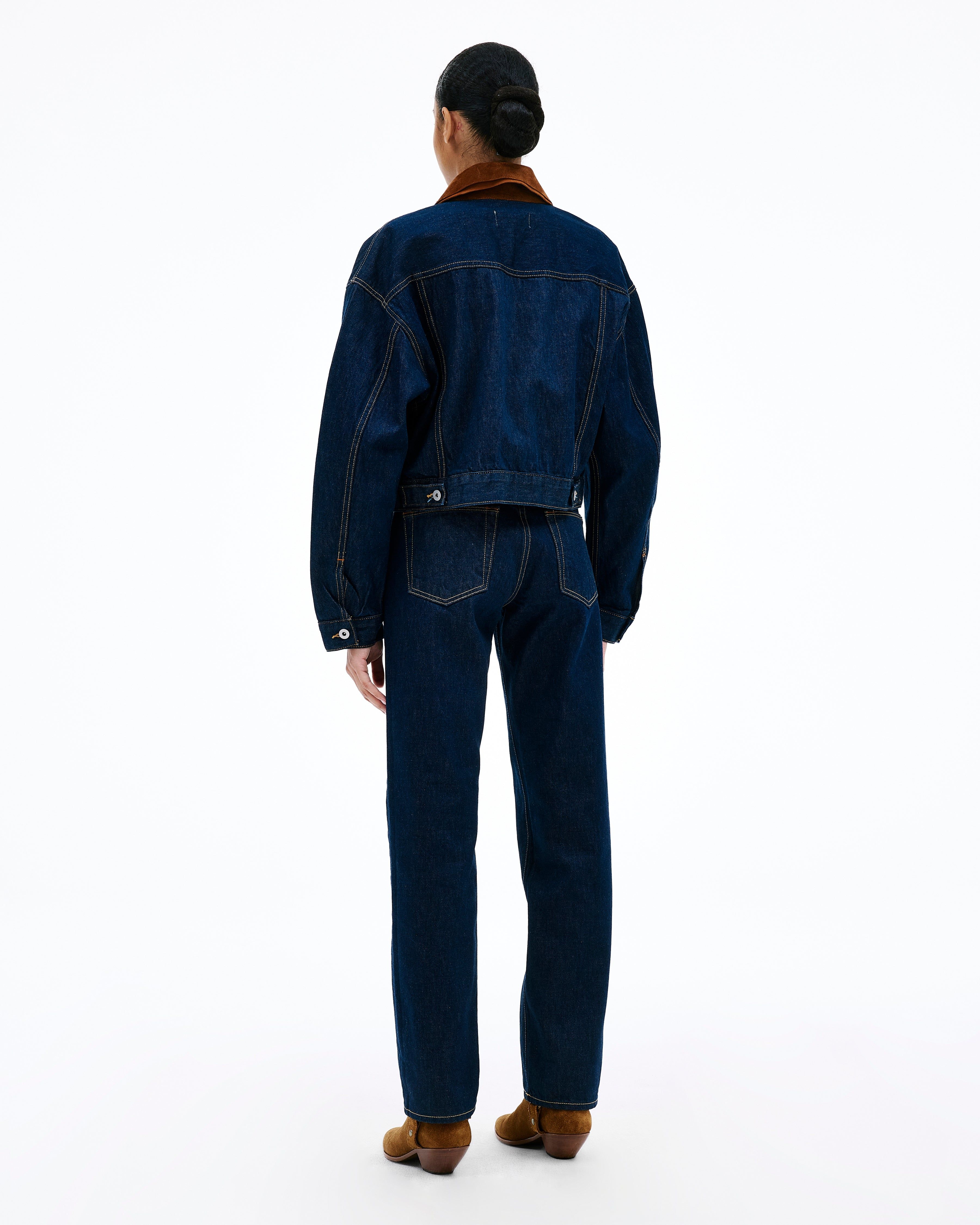 e9e5d317c1efcdb0f7ced0de149d75