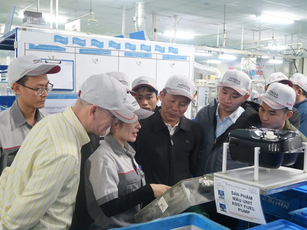 Product display showcasing the latest KEIHIN fuel injection components