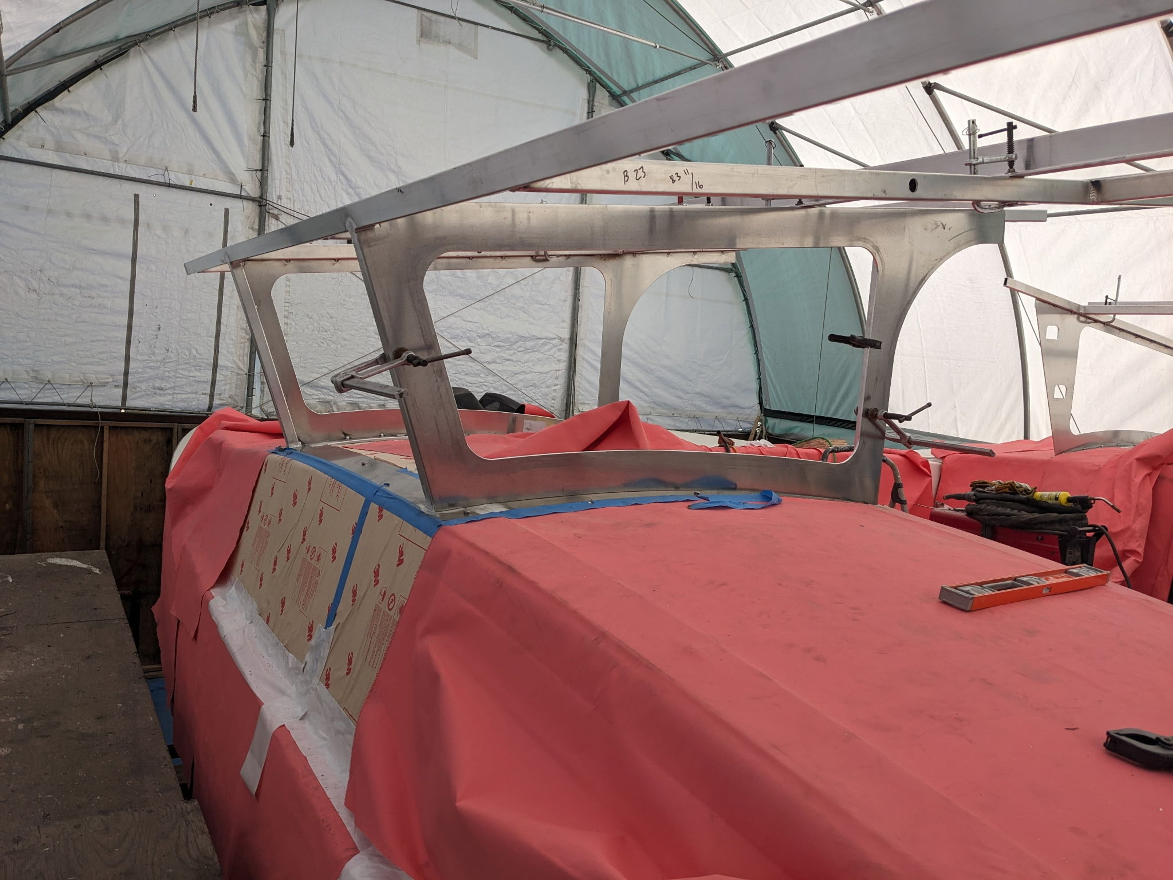 Superstructure assembly