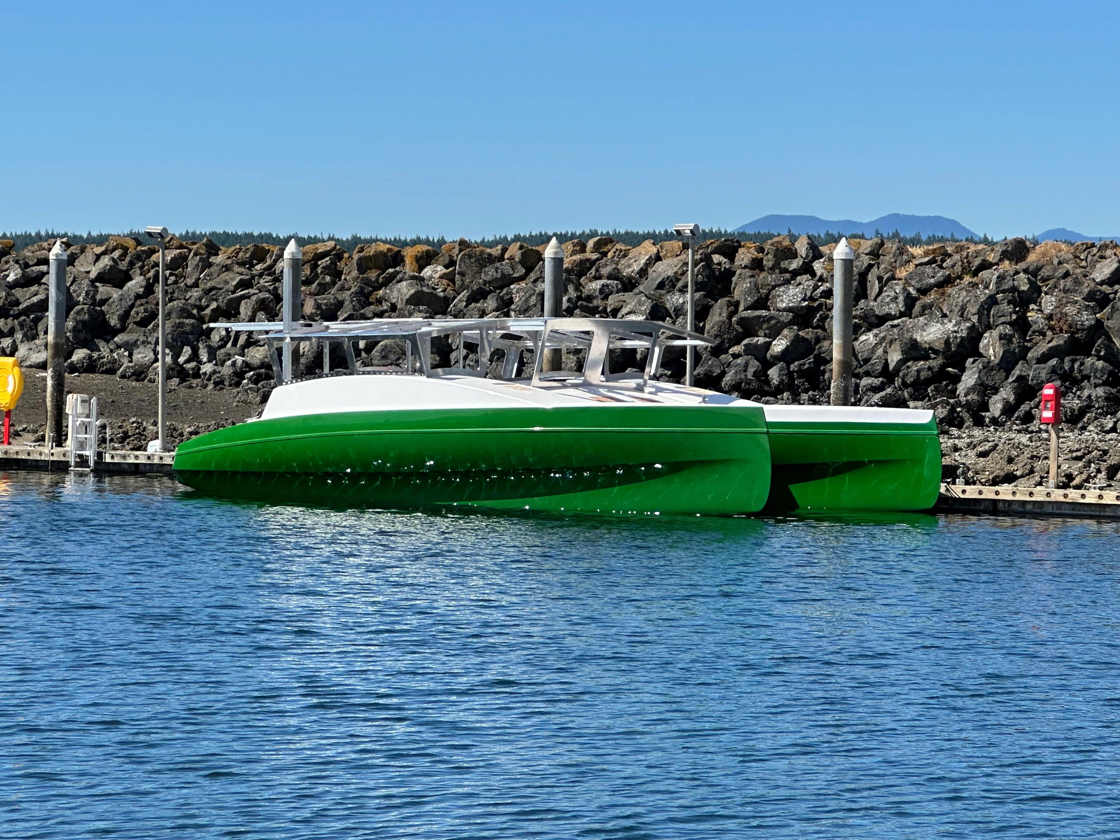 Hull and superstructure