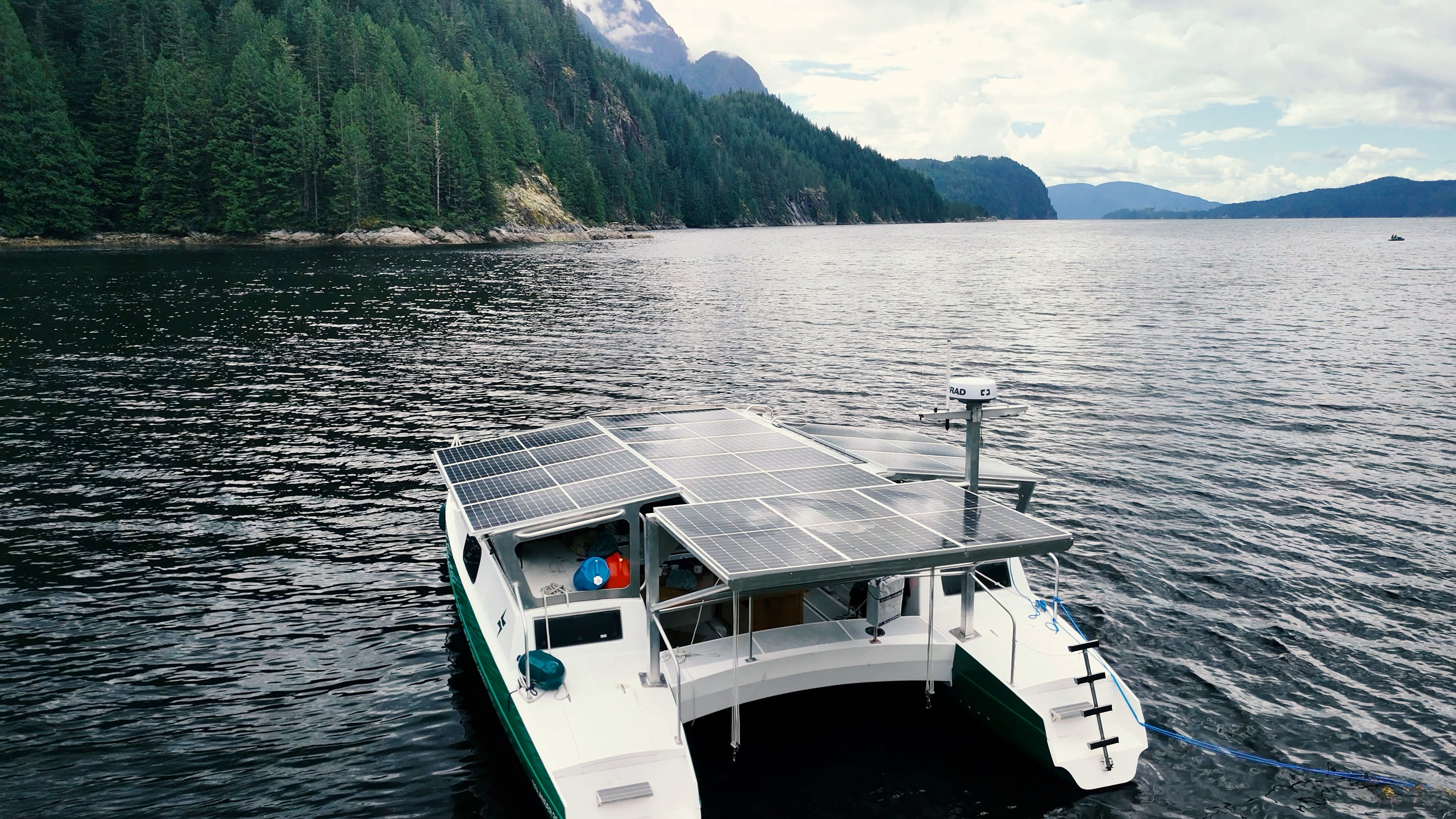 On The Island with Gregor Craigie: Cruising with solar power