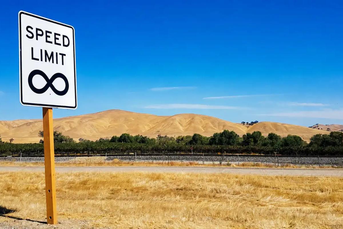 Speed Limit Infinity - Kurindeta web dev