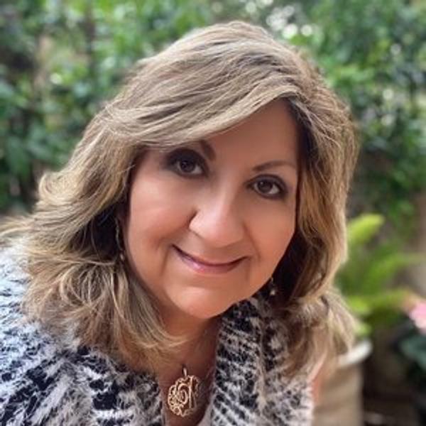 Diane Van Korlaar, REALTOR® | DRE#02133644 at Palisade Realty