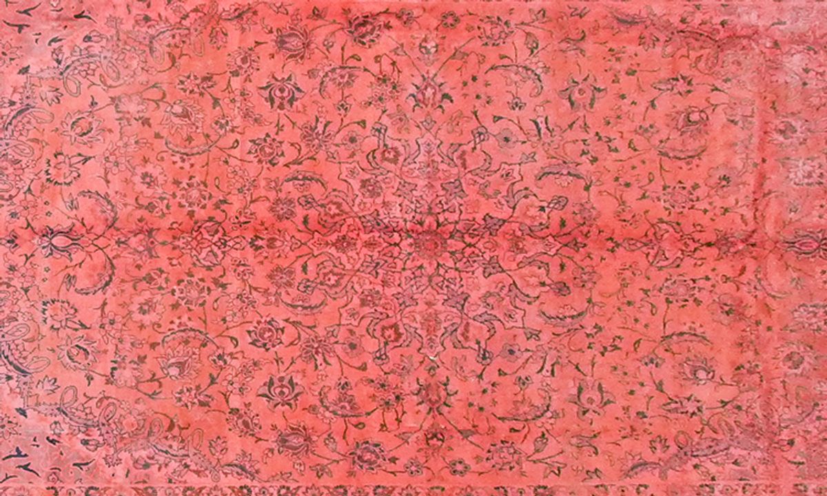 Meshed (Rot) – Eingefärbt
