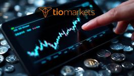 صورة غلاف مقال التداول بدون رأس مال توضح دليلاً شاملاً لكيفية بدء التداول للمبتدئين عبر الحساب التجريبي المجاني من TIOmarkets لعام 2026.