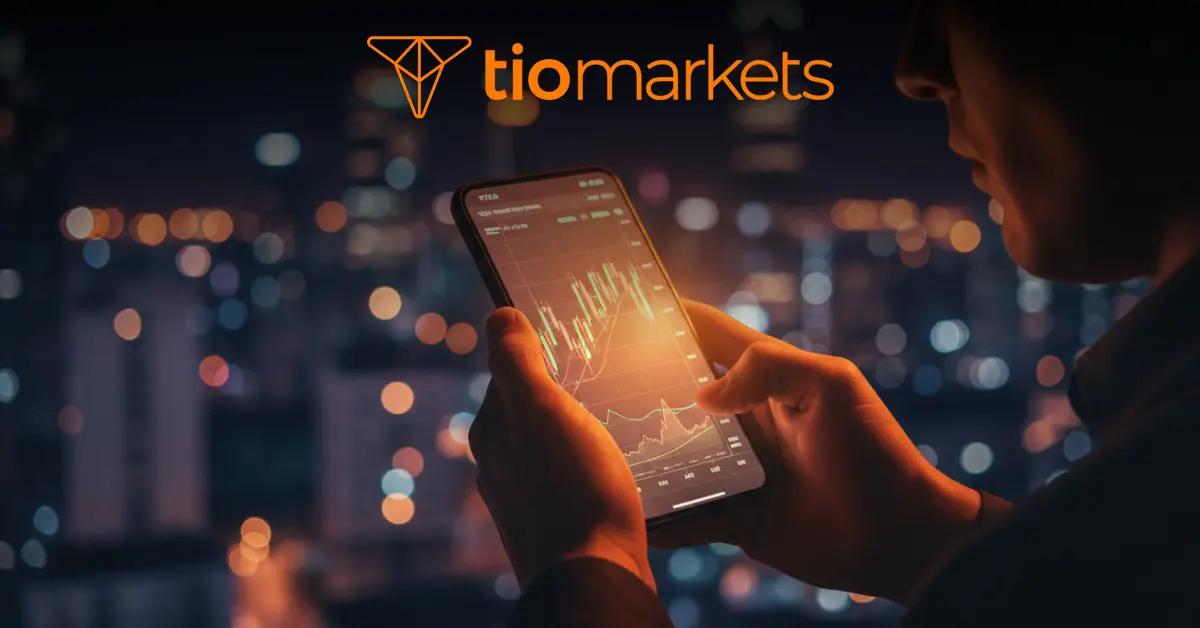 أفضل تطبيق تداول 2026: 9 معايير لاختيار تطبيق التداول المناسب مع شارتات TradingView على الهاتف
