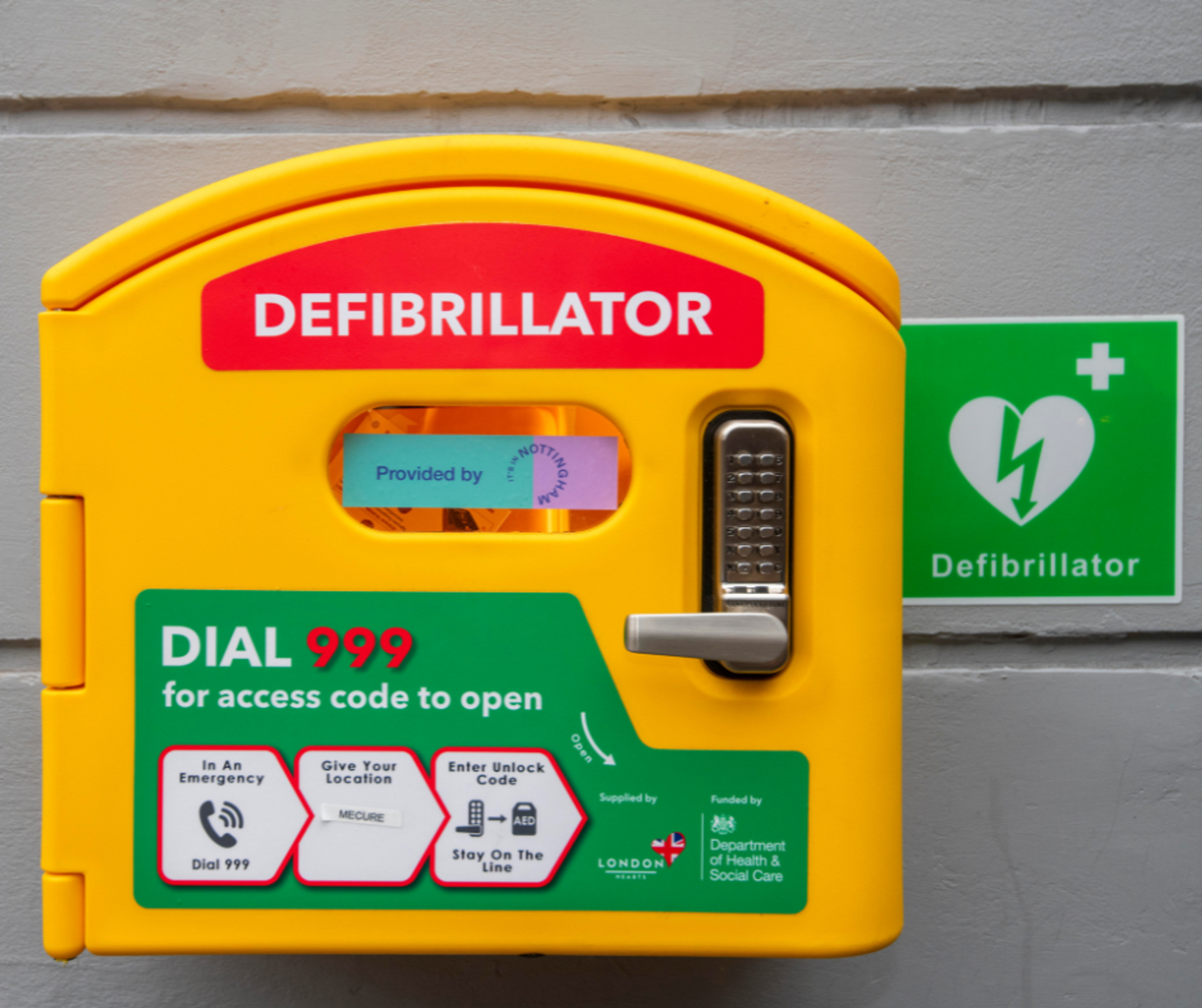 Missing Image Description