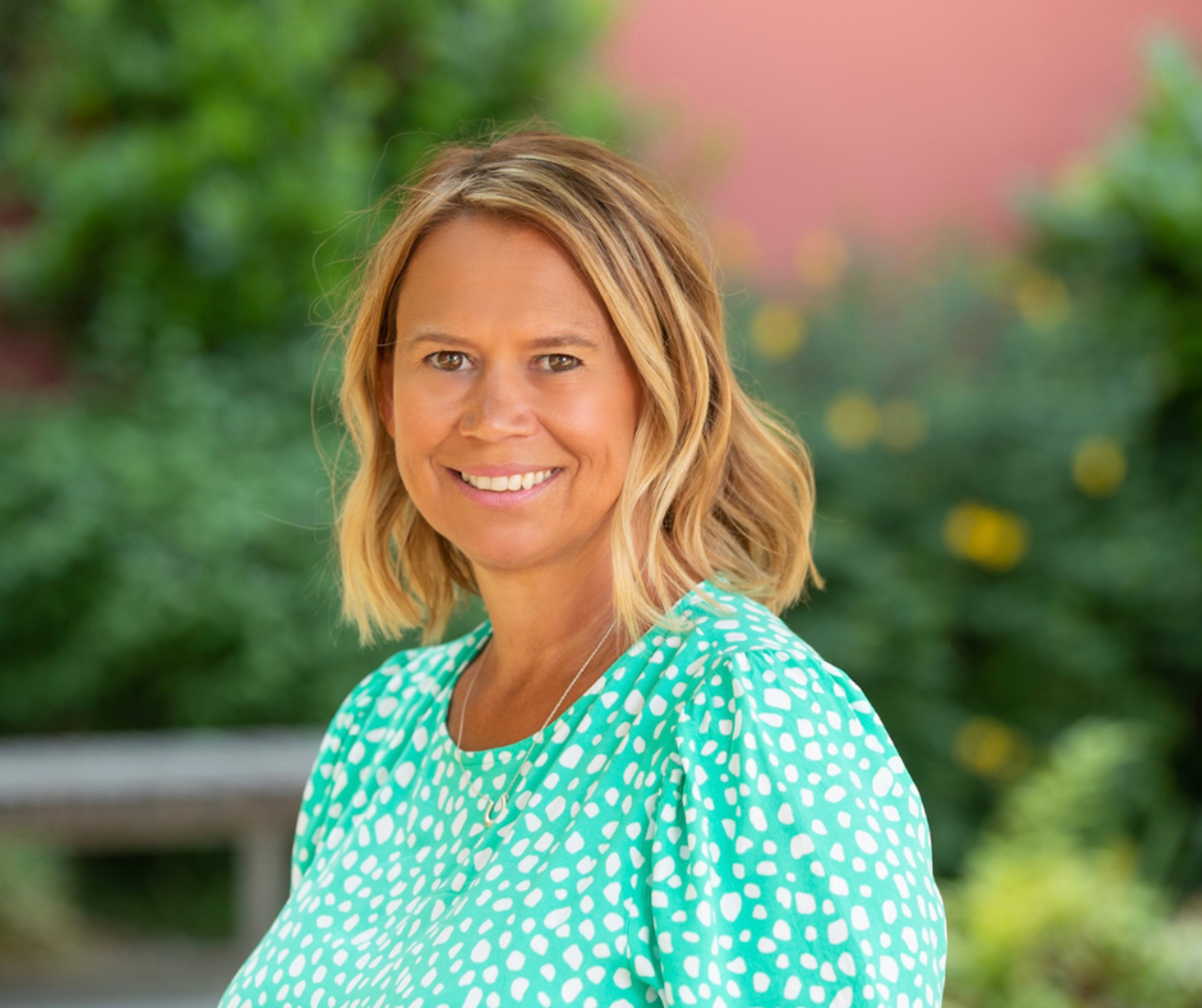 Missing Image Description. Please add one!