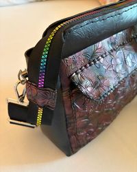 Flora bag - side view with rainbow zipper detail