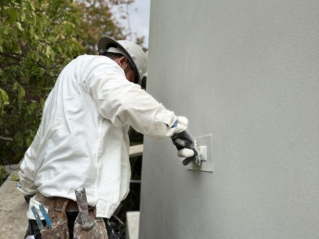 Acrylic color coat, exterior elevation — Duarte's Plastering project near Corona, CA