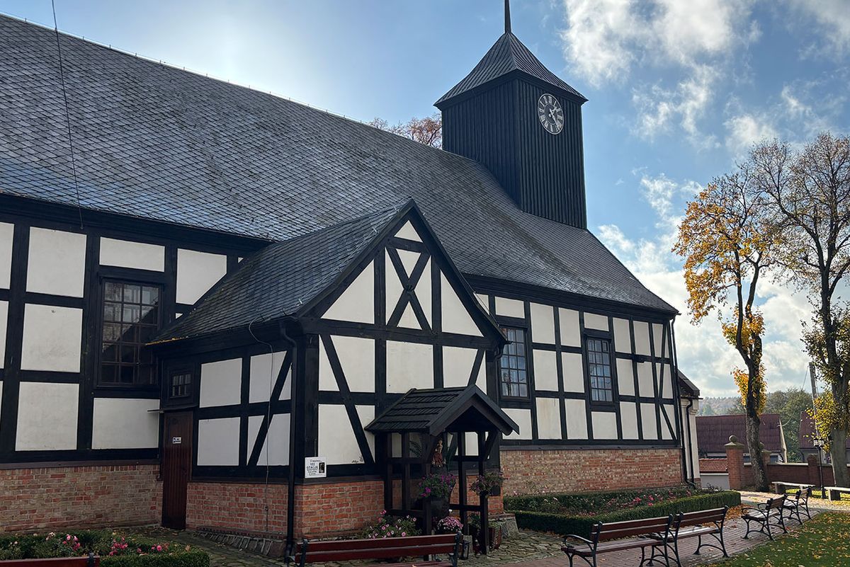 Sanktuarium Matki Bożej Królowej Kaszub w Sianowie