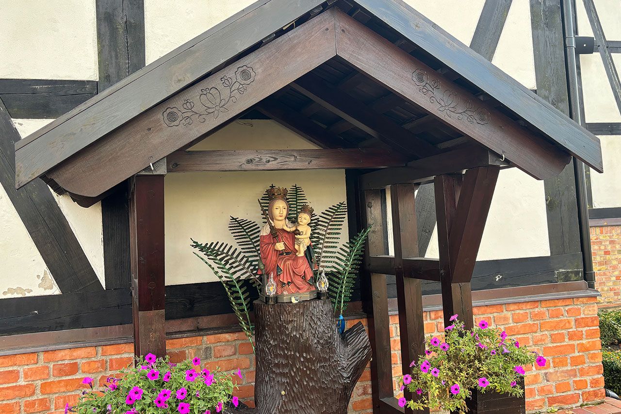 Sanktuarium Matki Bożej Królowej Kaszub w Sianowie