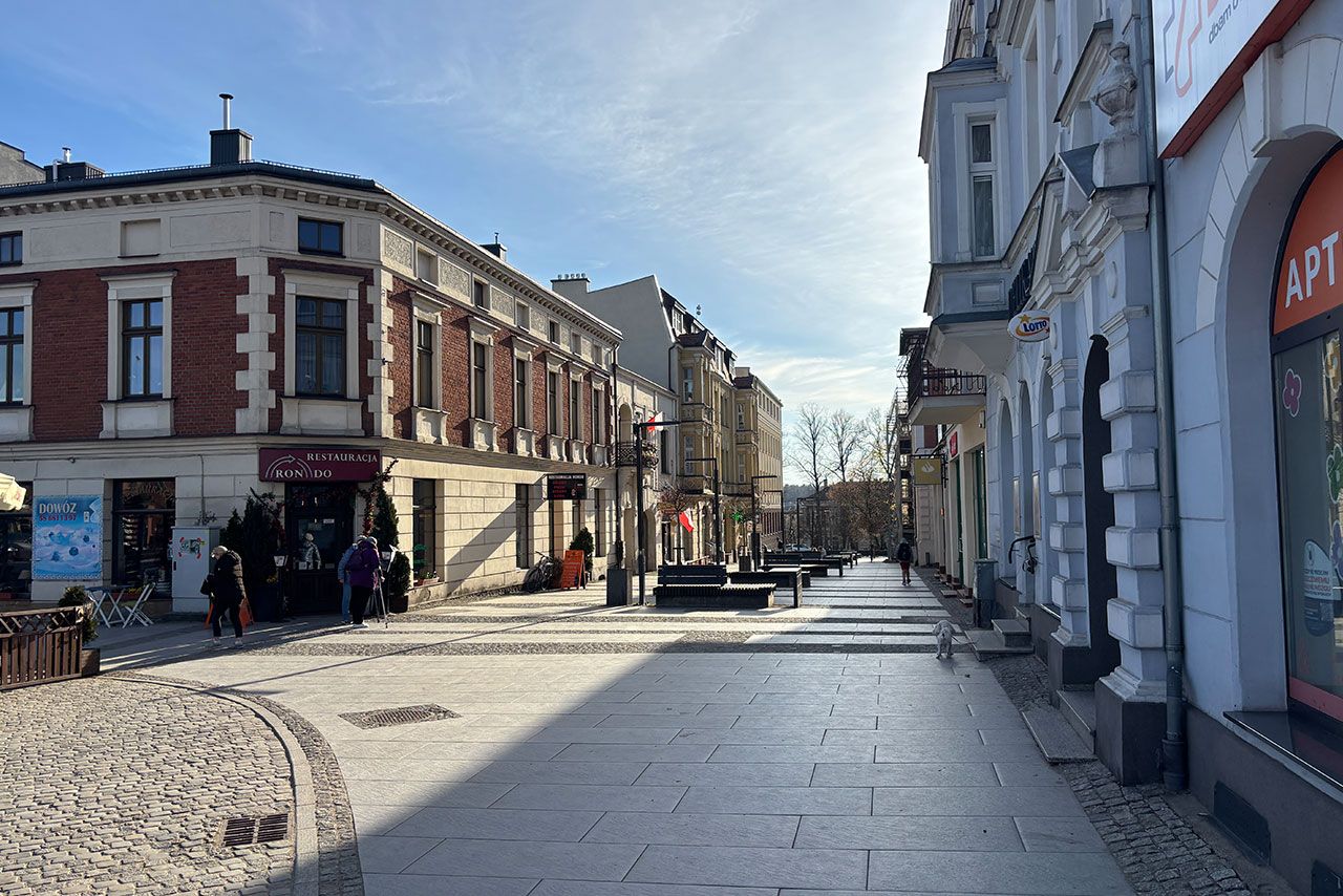 Deptak w Kartuzach