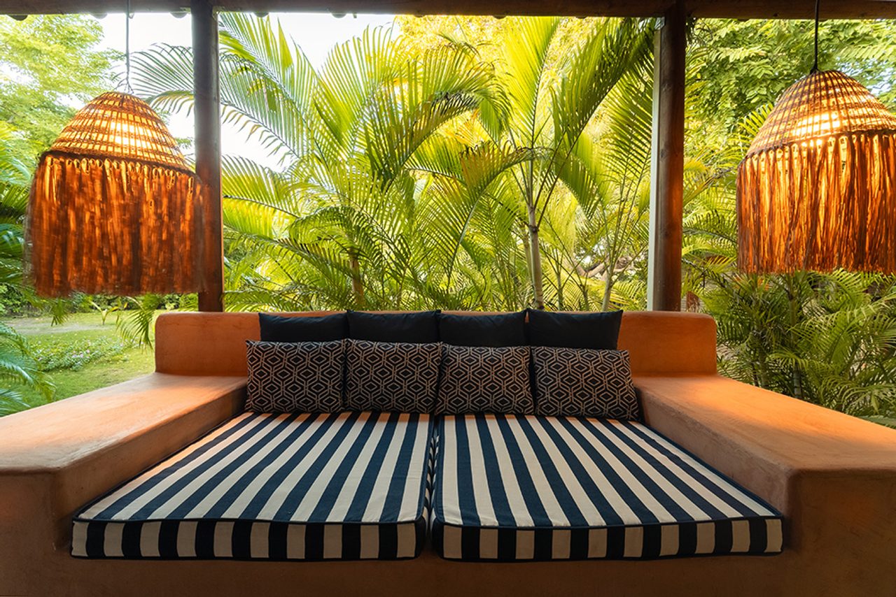 Isla Bonita — photograph 3