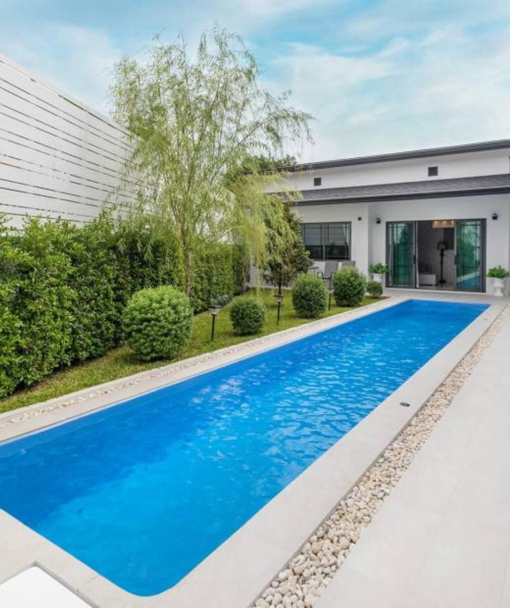 Fiberglass pool