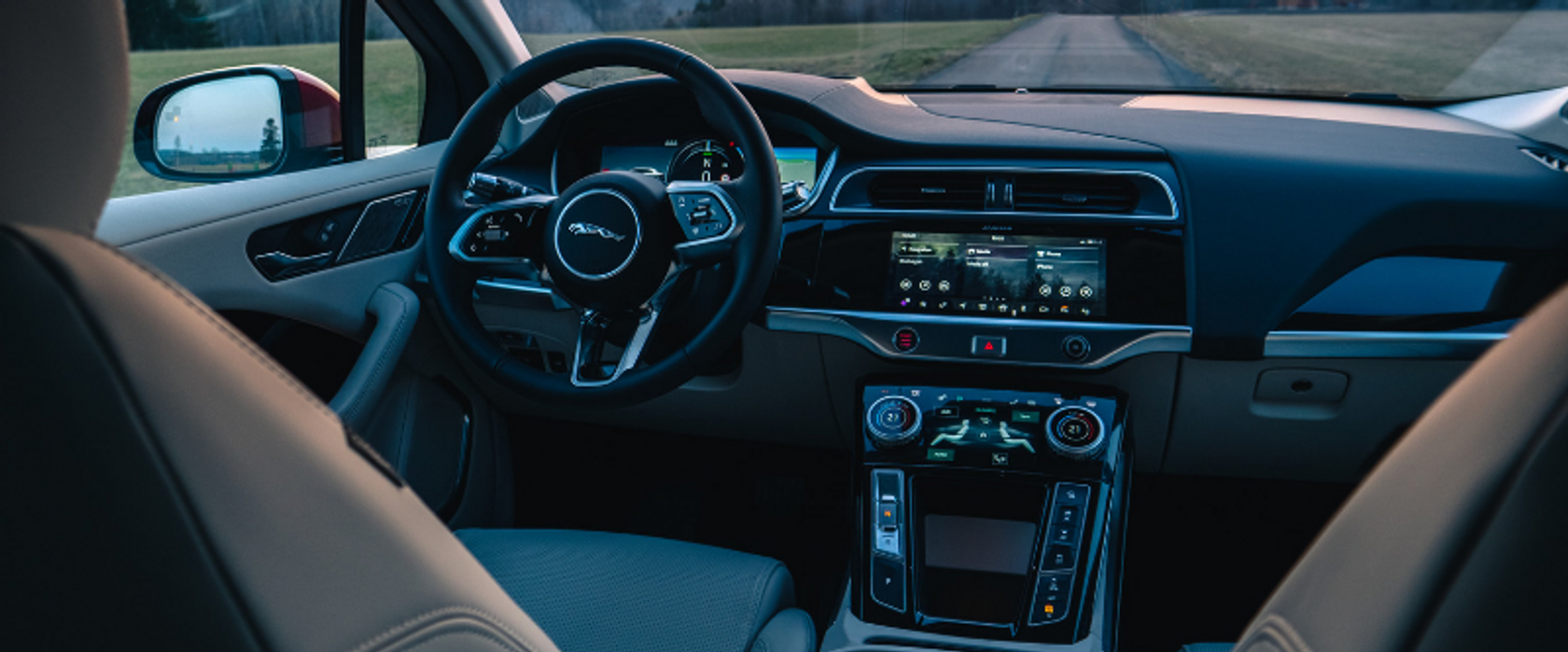 ipace_interiør
