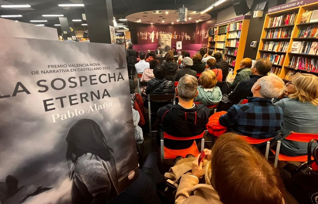 Presentación en Vitoria-Gasteiz en Elkar Taldea