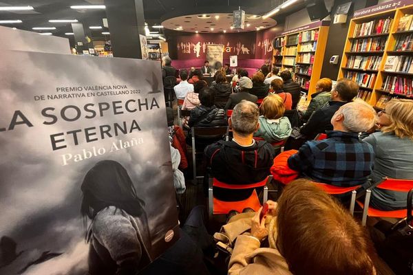 Presentación en Vitoria-Gasteiz en Elkar Taldea