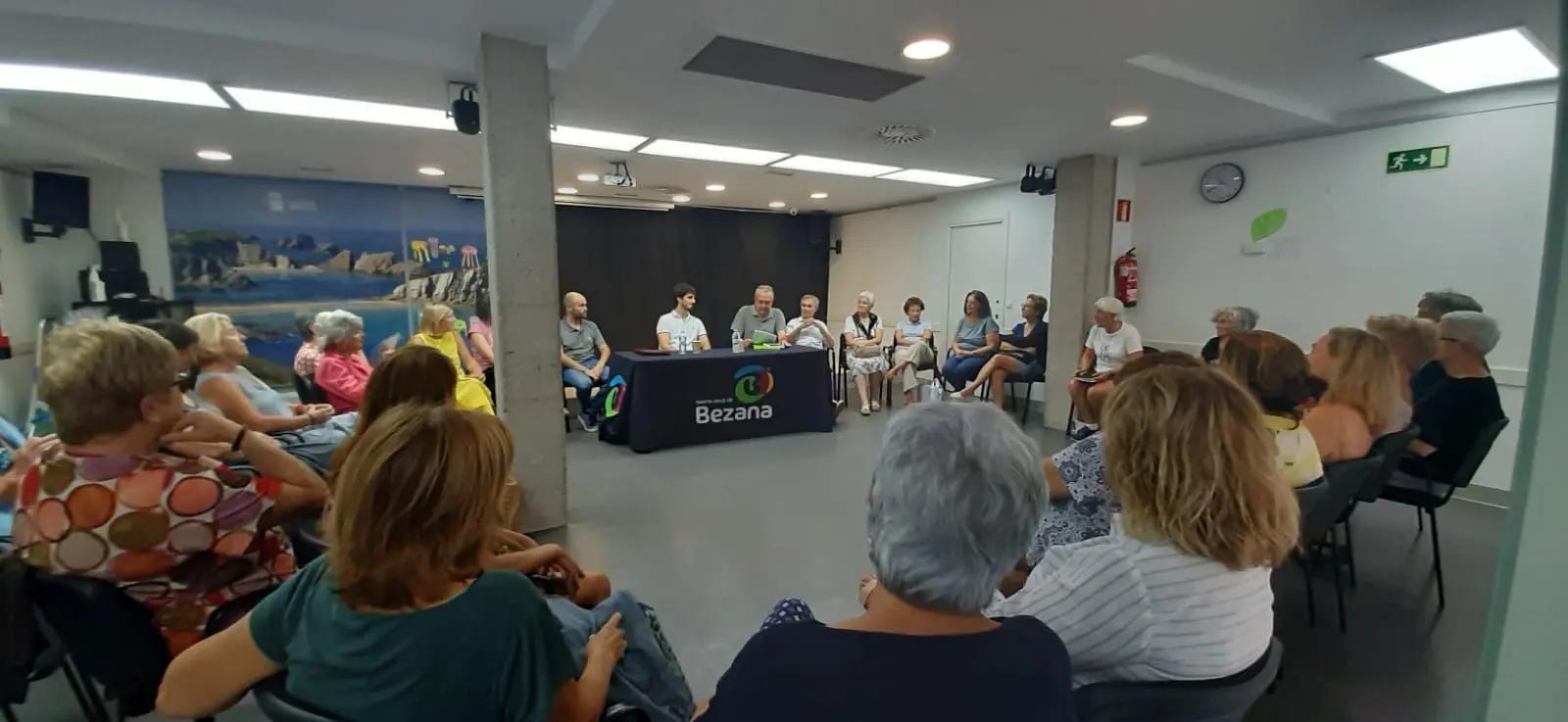En el Club de lectura de Bezana
