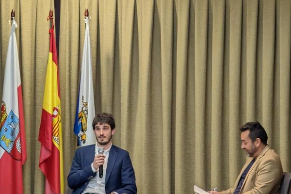 Presentación en el Ateneo de Santander