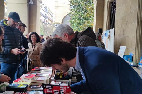 Día del Libro en San Sebastián, Bilbao y Santander