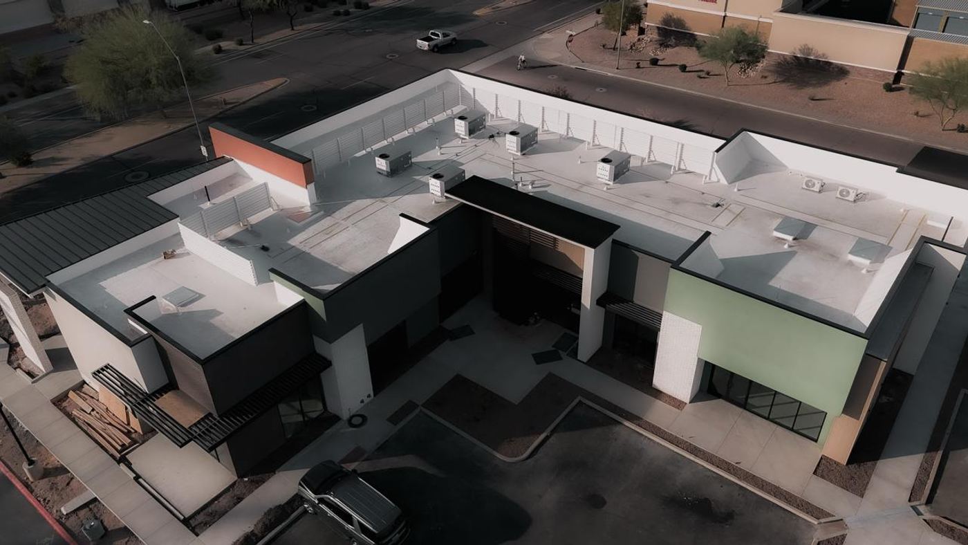 BUSINESS CENTRE — photo 1