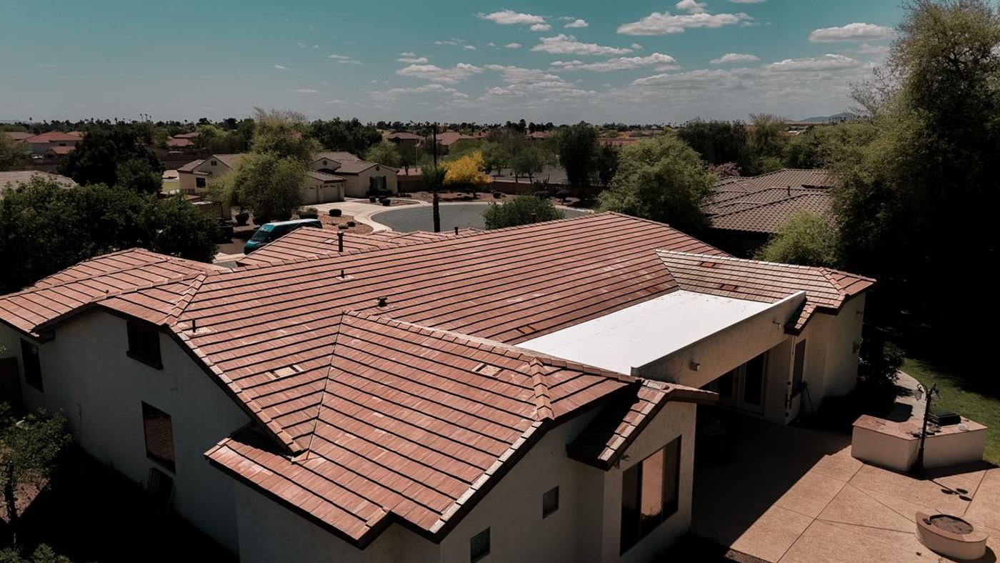 RESIDENTIAL ROOF — photo 2