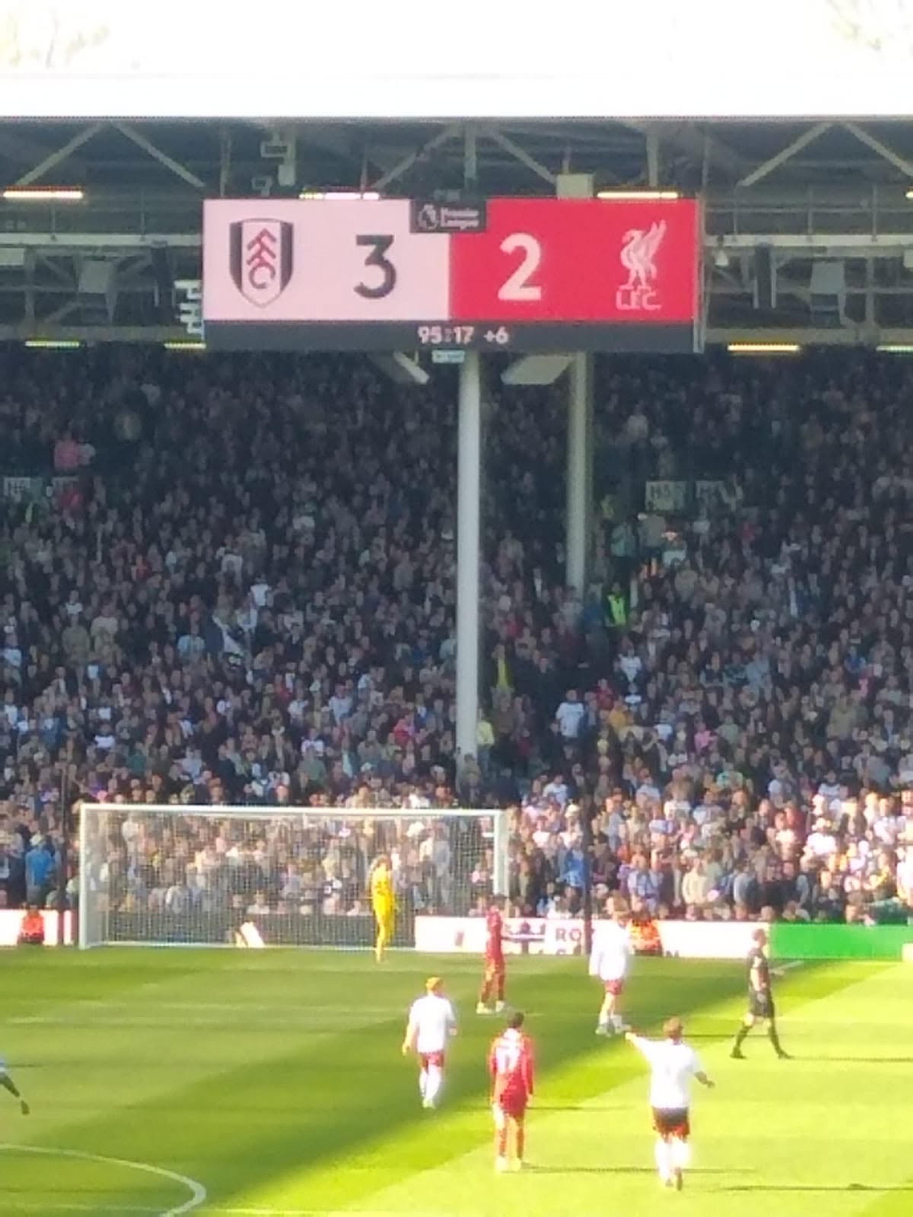 Craven Cottage podczas meczu Fulham – fotorelacja Davida Curyły