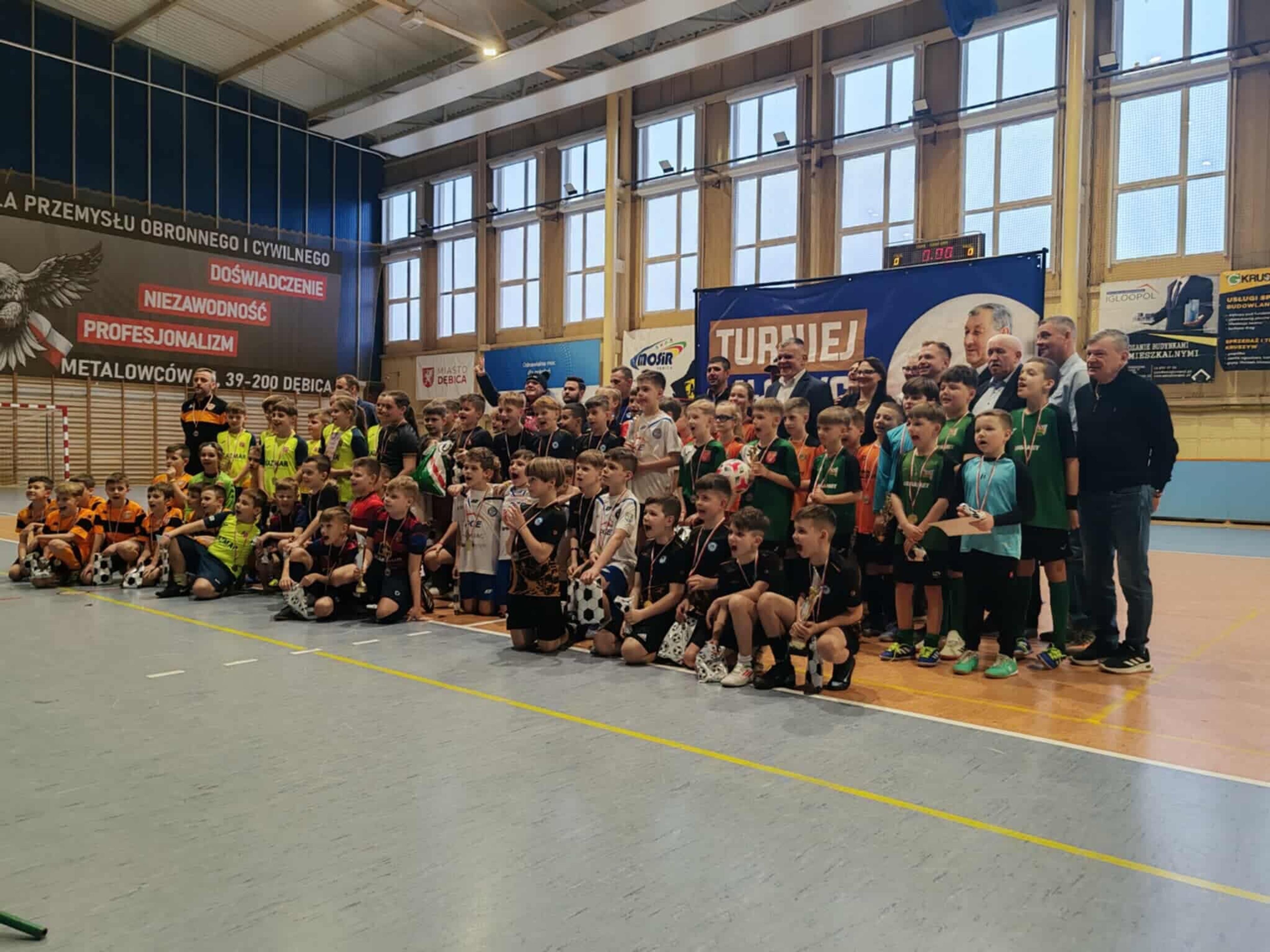 Młoda Czarnovia podczas turnieju halowego