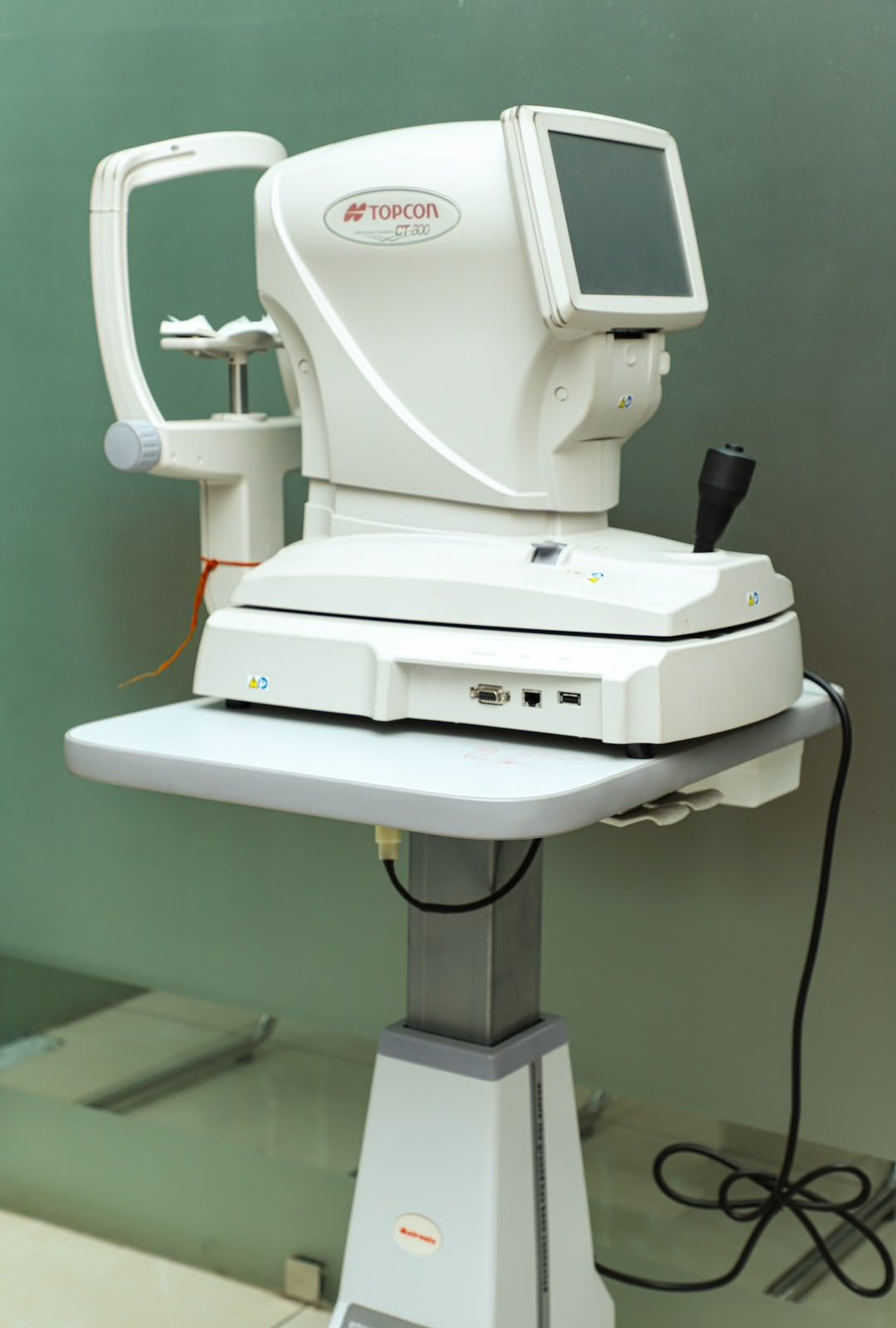 Non-Contact Tonometer
