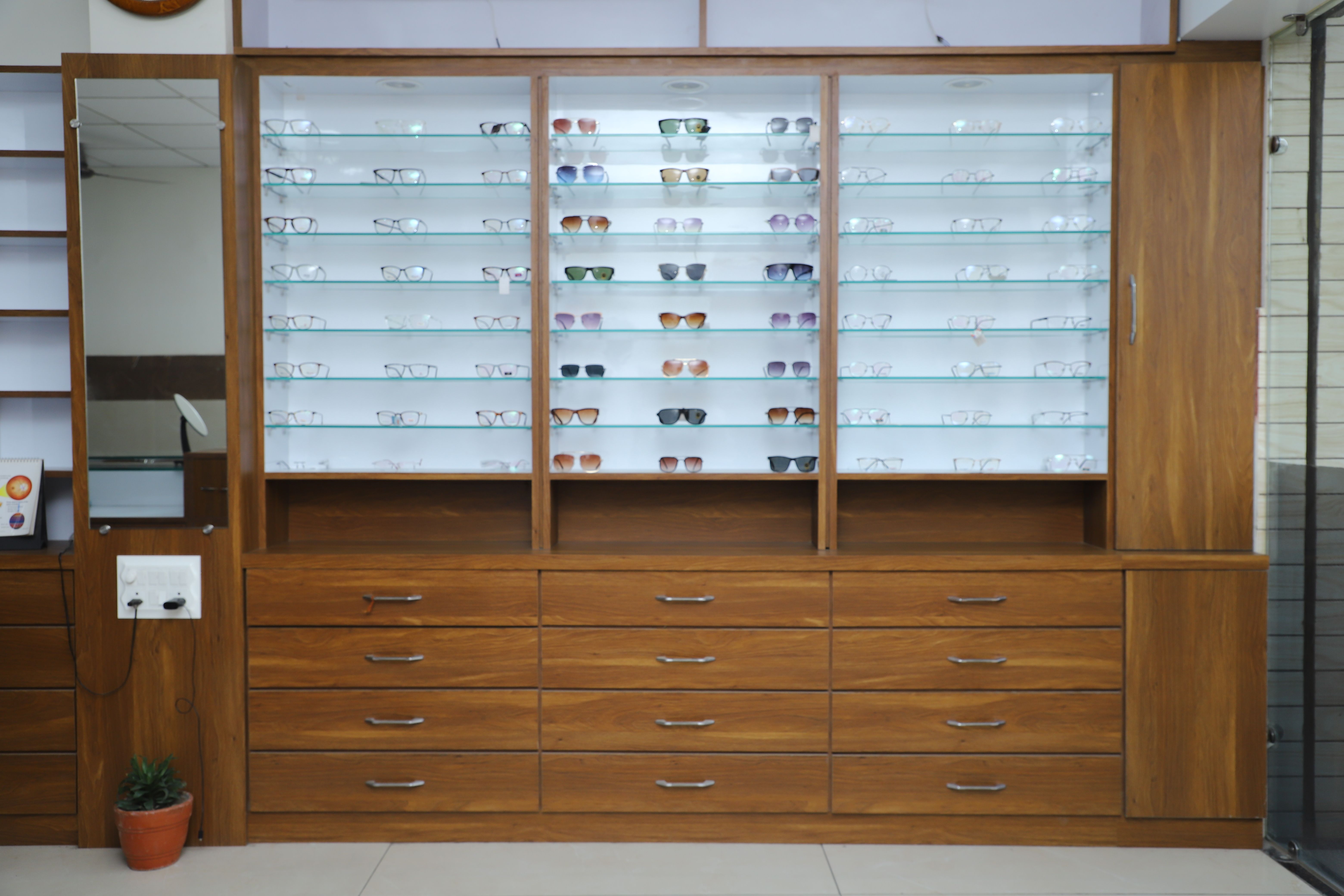Dr Satinder Eye Care clinic gallery image 7