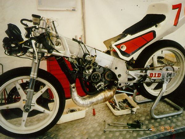 Yamaha TZ 125 cc di Cristian Caliumi