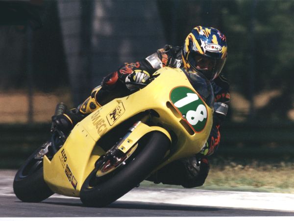 Cristian Caliumi in pista, Campionato Italiano 250cc 1998