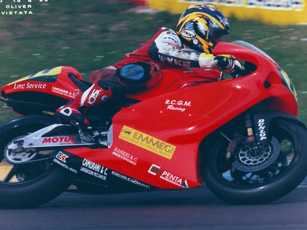 Cristian Caliumi in pista, Campionato Italiano 250cc 1999