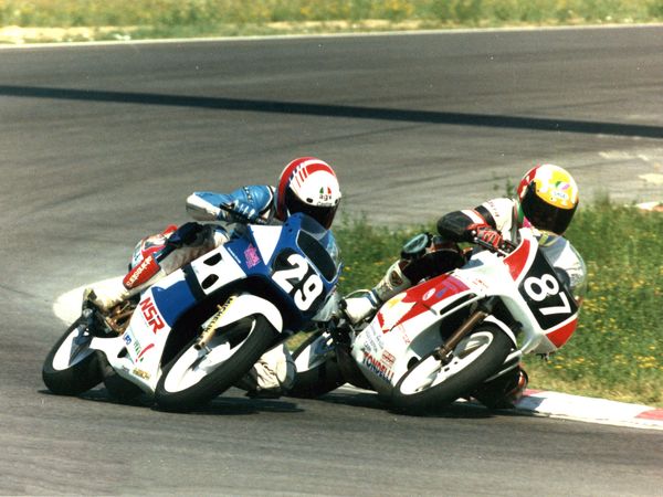 Cristian Caliumi in pista, Sport Production 1990