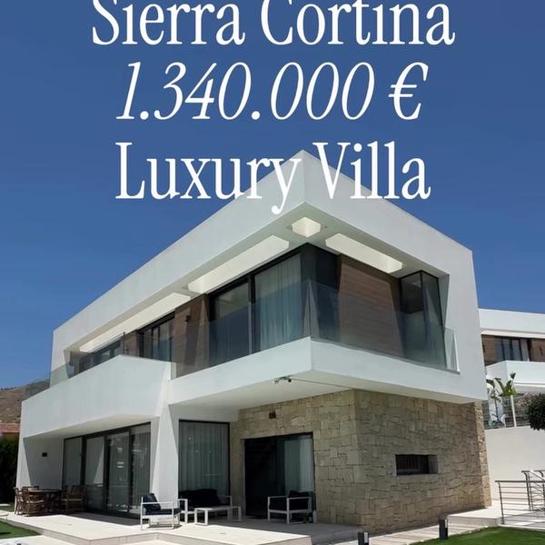 Villa in Sierra Cortina