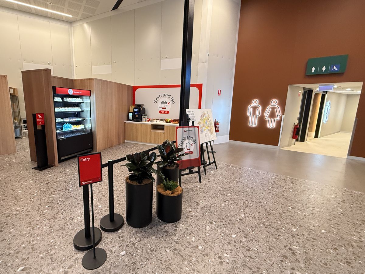 Hobart Qantas Club Review