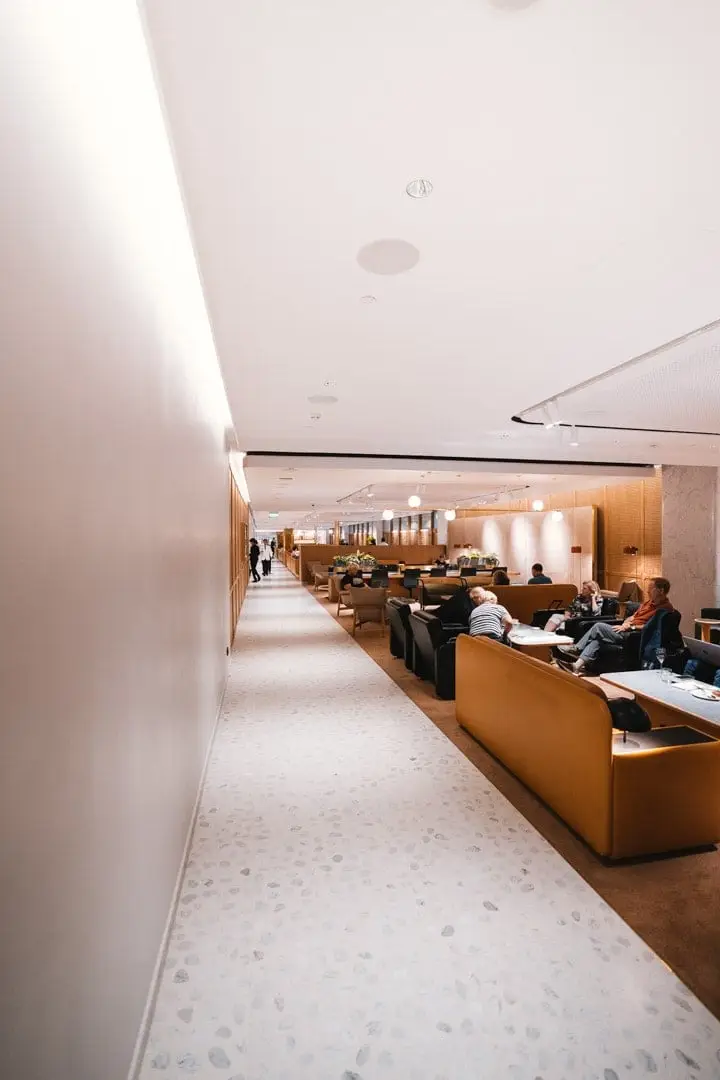Qantas First Class Lounge Singapore