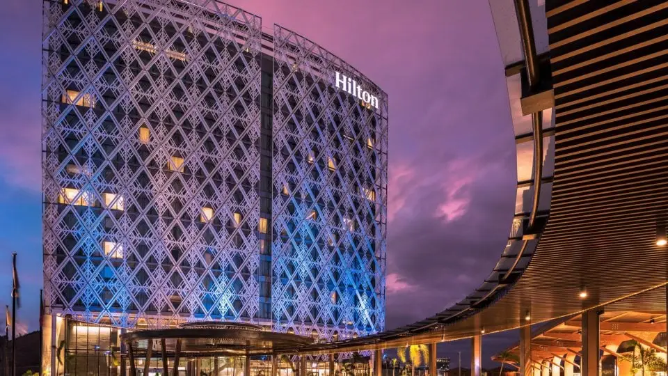 Hilton Honors Extends Status Until March 2023