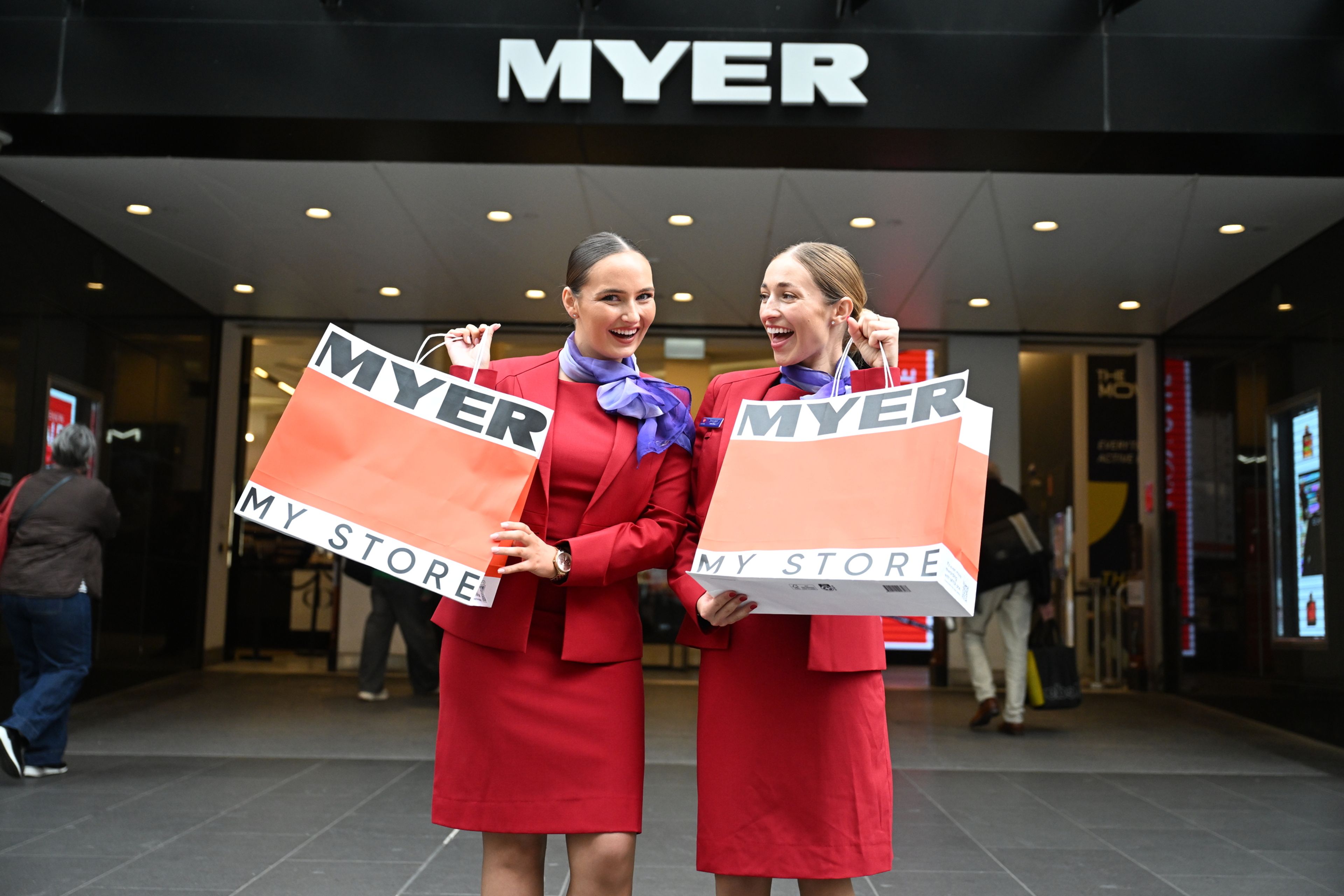 Christmas Gifts At Virgin Australia Baggage Claim