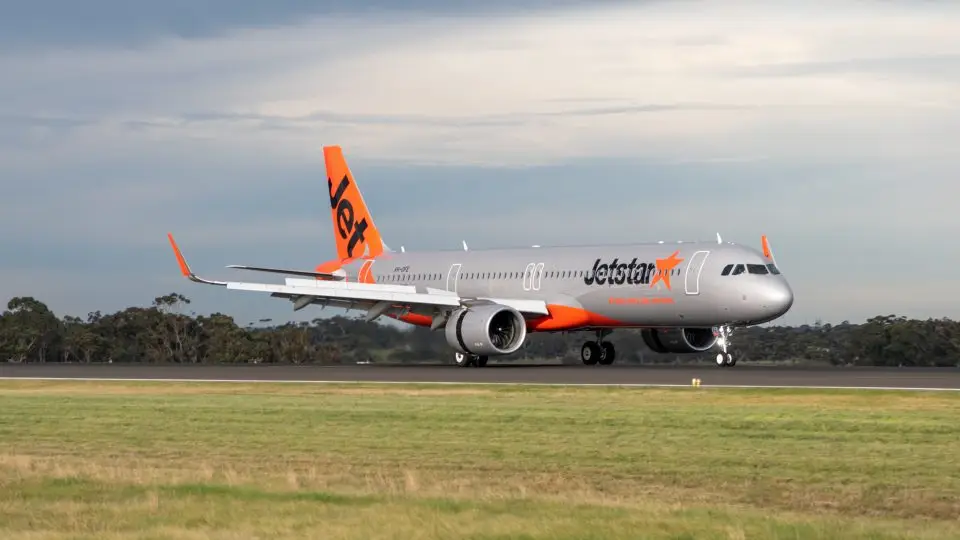 We Explore Jetstar's First Airbus A321neo As It Arrives In Australia