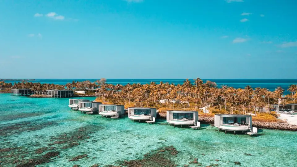 Hotel Review: The Ritz-Carlton Maldives, Fari Islands