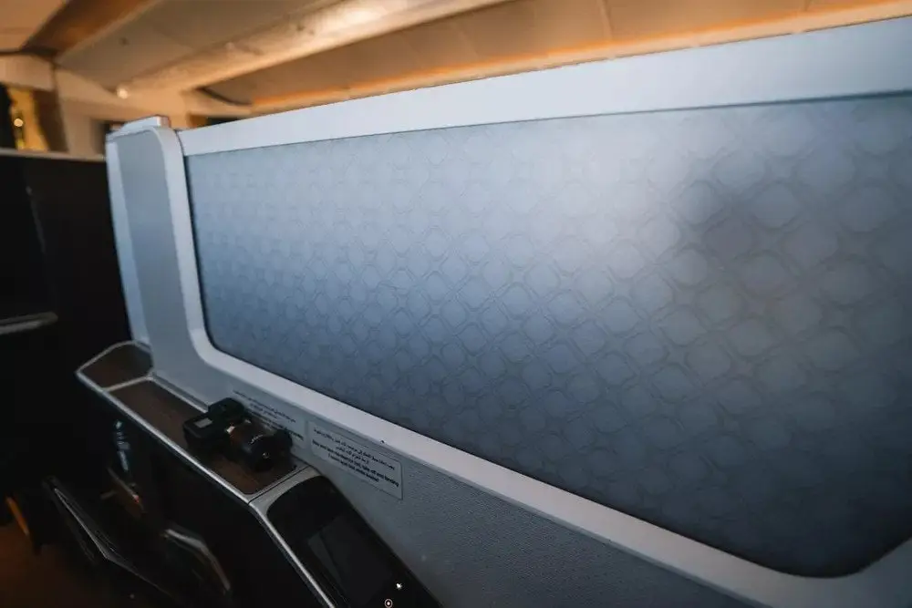Airplane Feature