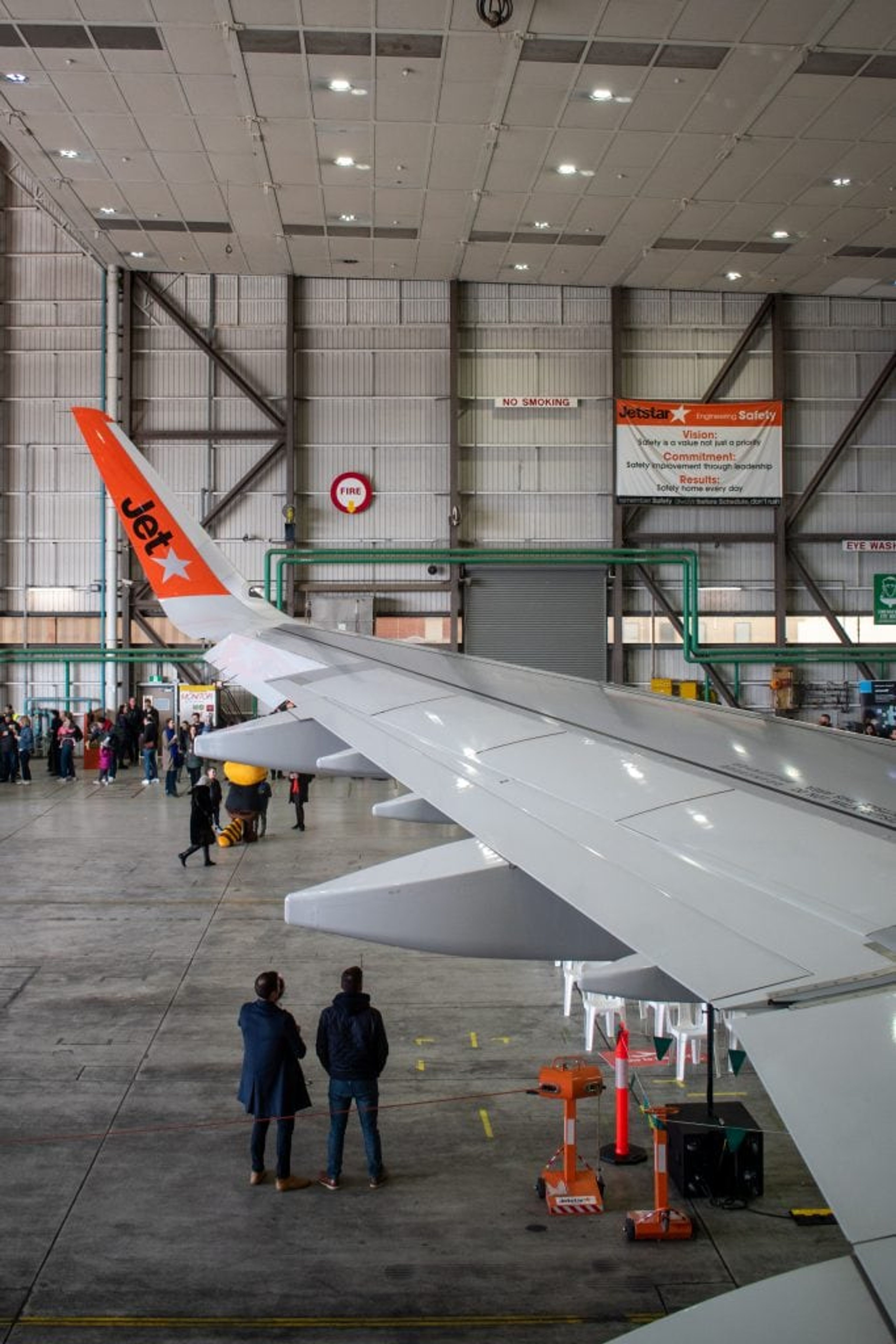 Jetstar logo inside the A321’s Sharklet wingtips.