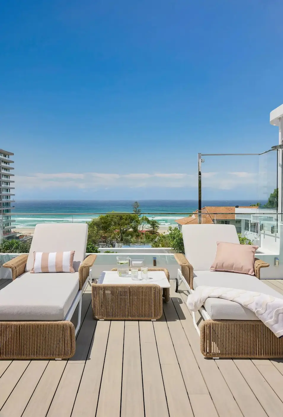 20,000 Velocity Points With Dream Home Art Union’s VIP Club