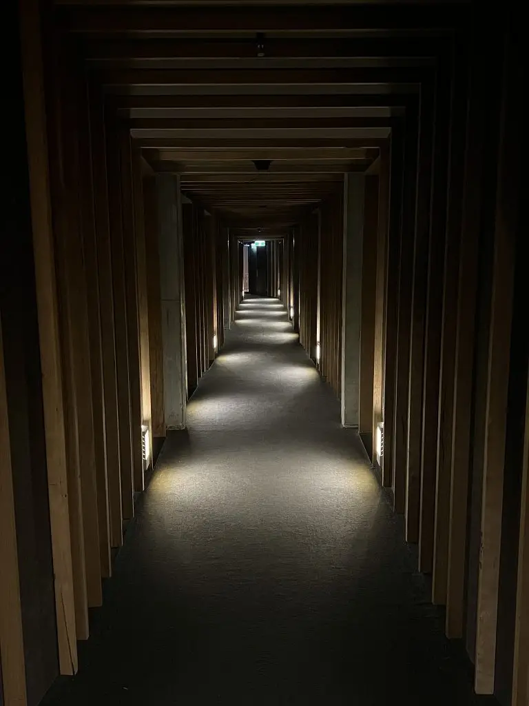 Ovolo Nishi 5