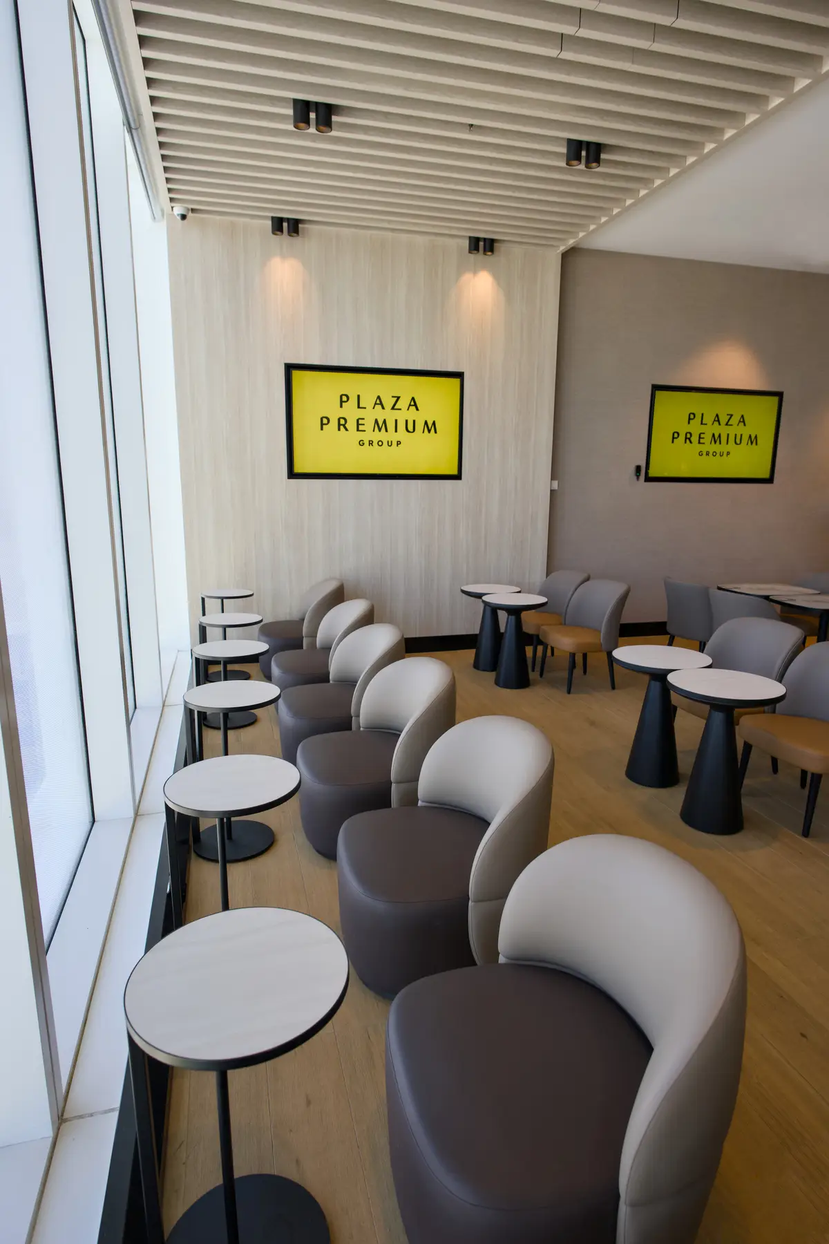 Plaza Premium Adelaide Domestic